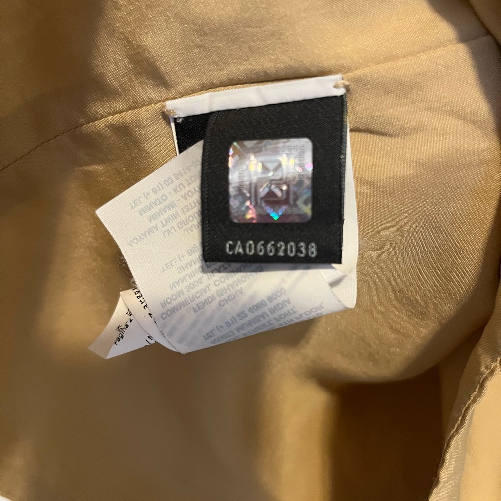 Authentic Fendi Top - Picture 5 of 8